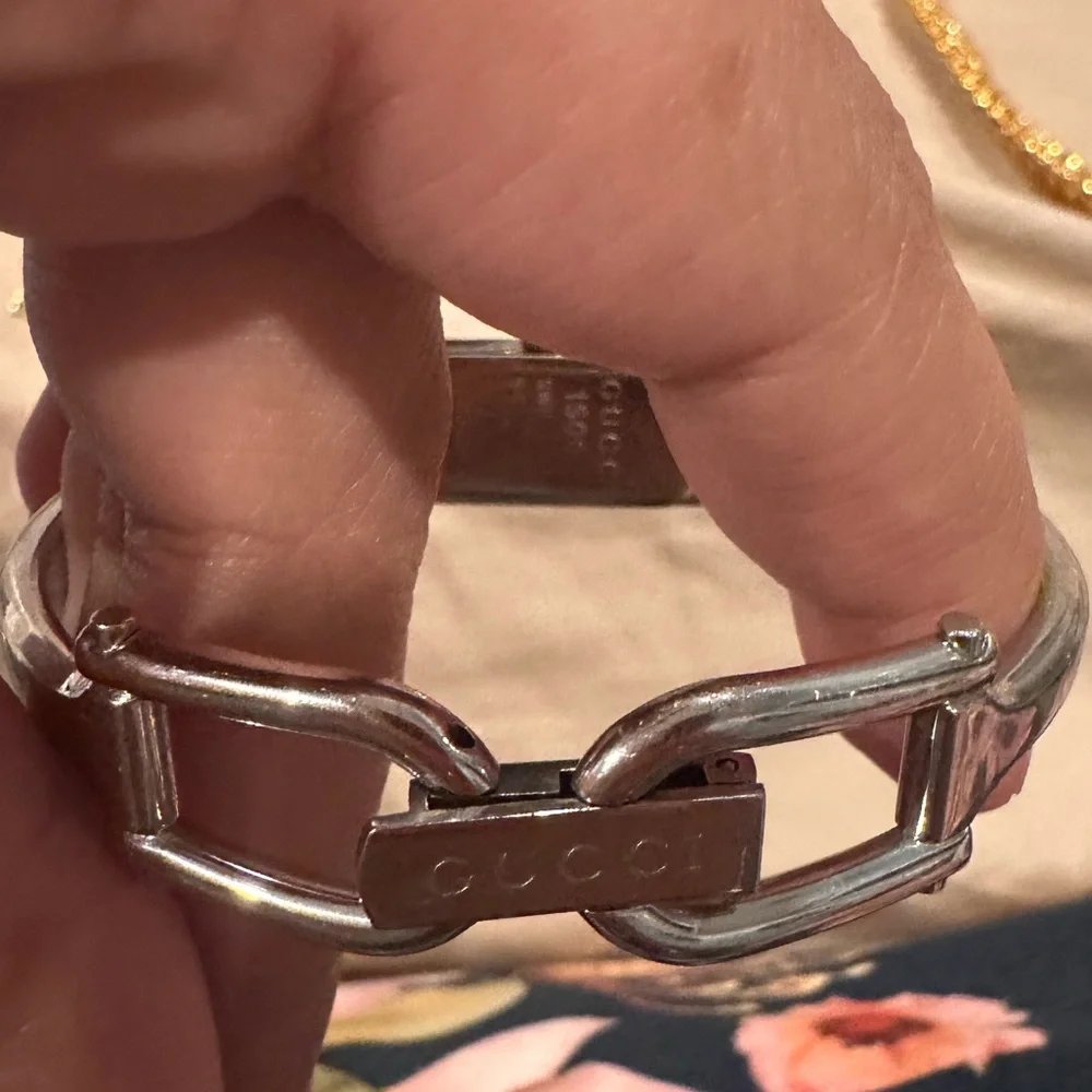 Gucci watch silver stainless steel Gucci watch black slim Gucci bracelet watch - Picture 14 of 17